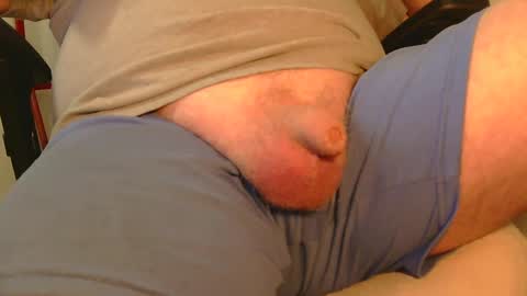 Snapshot of daddysmalls_55 chatting on 09.14.25 daddysmalls online show from 09.14.25