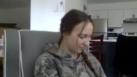 Snapshot of daddysssgoodgirl chatting on 03.01.25 daddys good girl online show from 03.01.25