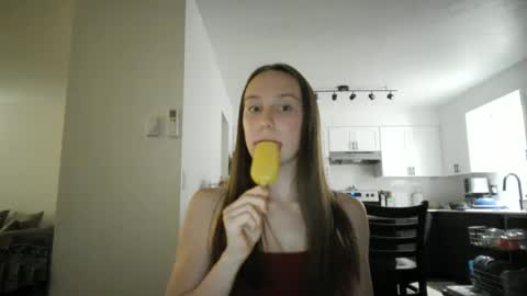 Snapshot of daddysssgoodgirl chatting on 09.26.25 daddys good girl online show from 09.26.25