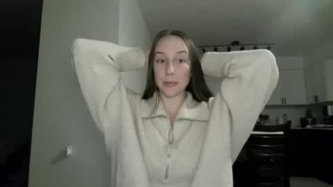 Snapshot of daddysssgoodgirl chatting on 10.18.25 daddys good girl online show from 10.18.25