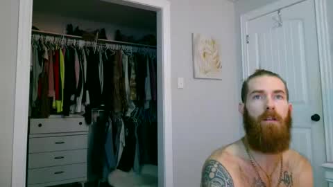 Snapshot of daddyunlocked1 chatting on 12.18.25 daddyunlocked1 online show from 12.18.25