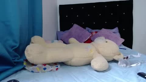 Snapshot of daddyysobsessed_ chatting on 05.19.26 Channel. online show from 05.19.26