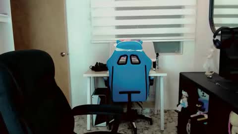 dae_lune online show from 02.08.26