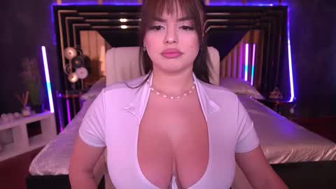 daenerys_daen online show from 09.22.25