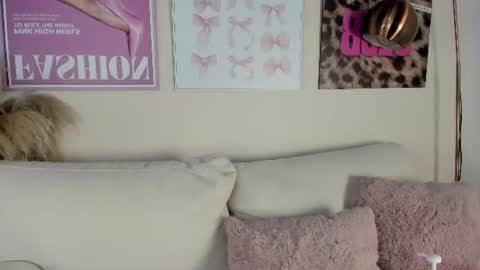 Snapshot of dafne_hillss chatting on 07.01.26 dafne_hillss online show from 07.01.26