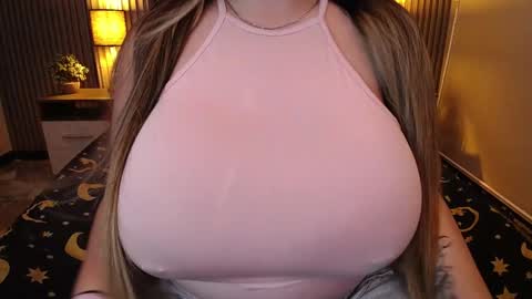 Dafne  online show from 12.12.24