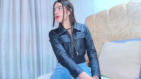 Snapshot of dafne_quenn chatting on 02.26.26 dafne_quenn online show from 02.26.26