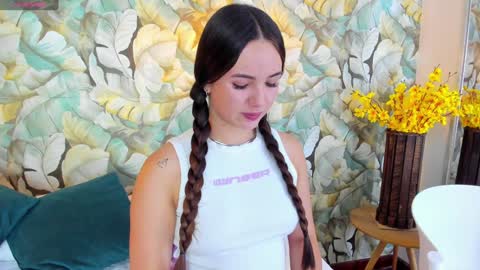 Dafne  online show from 01.14.25