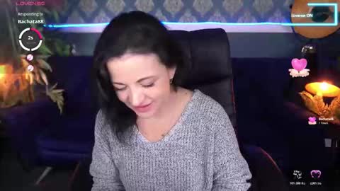 Snapshot of dafni_mon chatting on 12.01.25 Dafni Mon online show from 12.01.25