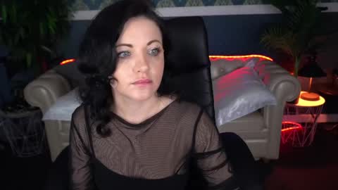 Dafni Mon online show from 04.06.26