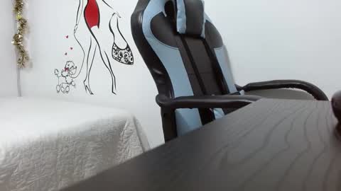 DAFNNE online show from 12.27.24