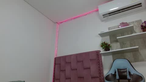 DAFNNE online show from 01.29.25