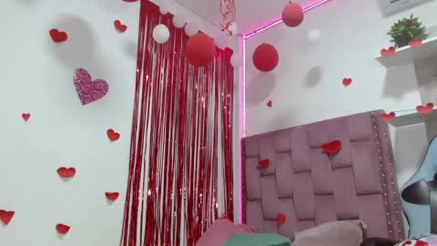 DAFNNE online show from 02.17.25