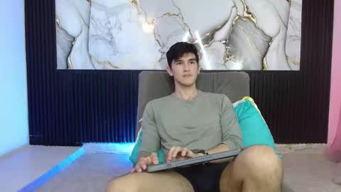 Snapshot of dah_veed chatting on 01.14.26 dah_veed online show from 01.14.26