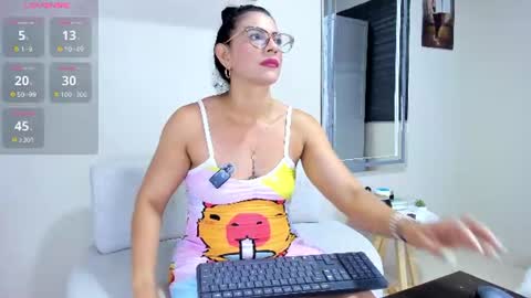 Snapshot of dahian_carter chatting on 06.16.26 Dahian online show from 06.16.26