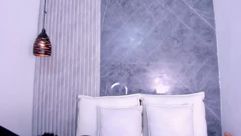  Dahiana   online show from 11.11.25