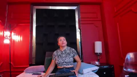 Dahiane Connor online show from 01.05.26