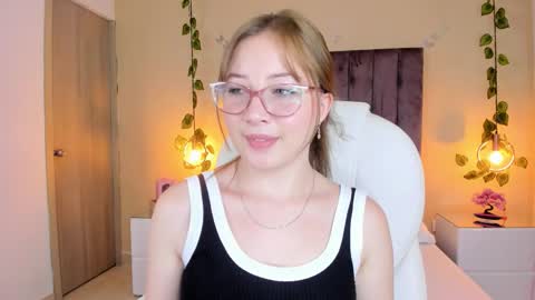 Dahlia online show from 09.27.25