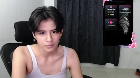 Snapshot of dahliarios chatting on 02.05.26 lorena online show from 02.05.26