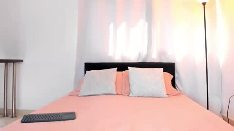 Snapshot of dailasmith chatting on 02.17.25 Daila Smith online show from 02.17.25