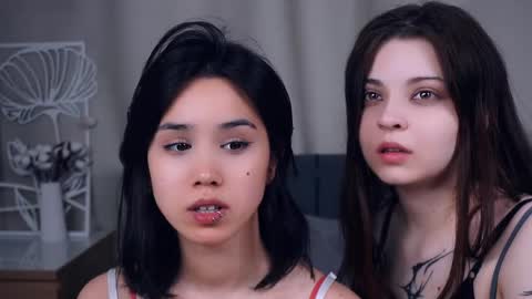 Aoi and Lily best friends online show from 06.02.26