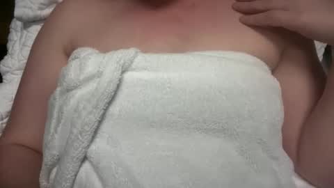 Mx Mommy Moo online show from 03.22.26