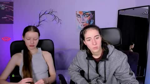 Snapshot of daisy_baby_ chatting on 11.09.25 daisy online show from 11.09.25