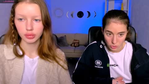 Snapshot of daisy_baby_ chatting on 11.17.25 daisy online show from 11.17.25