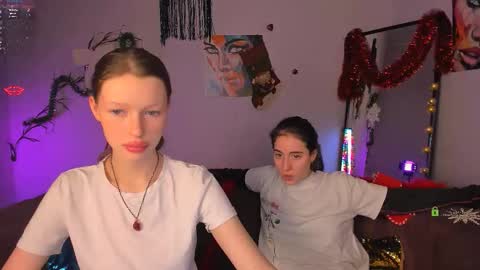 Snapshot of daisy_baby_ chatting on 01.06.26 daisy online show from 01.06.26