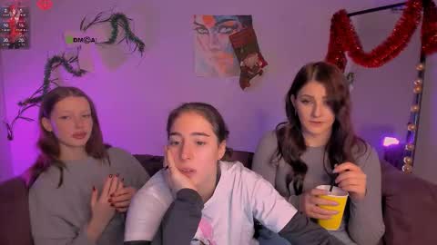 Snapshot of daisy_baby_ chatting on 01.07.26 daisy online show from 01.07.26