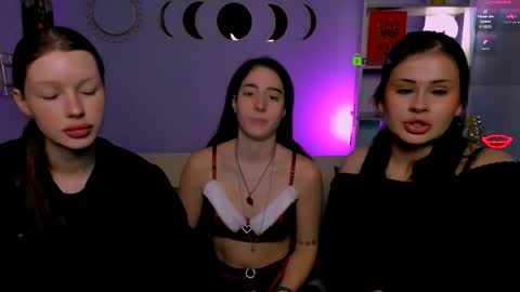 Snapshot of daisy_baby_ chatting on 01.13.26 daisy online show from 01.13.26