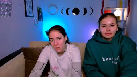 Snapshot of daisy_baby_ chatting on 02.02.26 daisy online show from 02.02.26