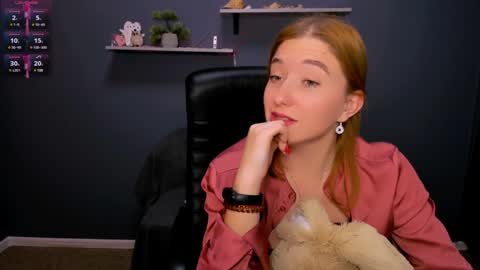 Little Di online show from 12.10.24