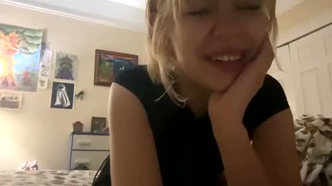 DaisyB3 online show from 01.12.25