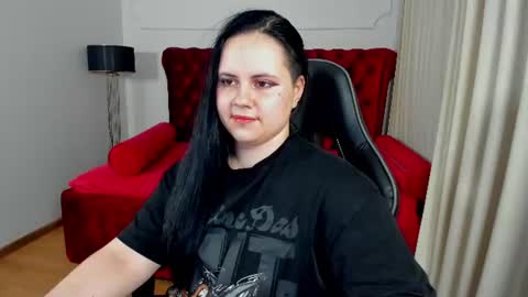 DaisyHarts online show from 07.26.26