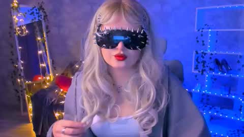 Daisy online show from 02.20.26