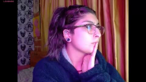    --  -- help me reach 100 hands up  online show from 11.12.25