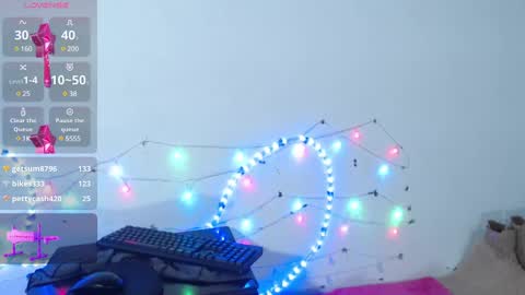 VALENTINA  online show from 01.14.25