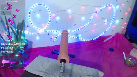 VALENTINA  online show from 01.31.25