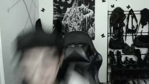 Snapshot of dakota_krall_ chatting on 01.12.26 dakota online show from 01.12.26