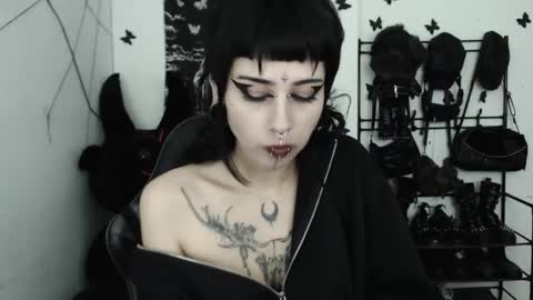 Snapshot of dakota_krall_ chatting on 02.25.26 dakota online show from 02.25.26