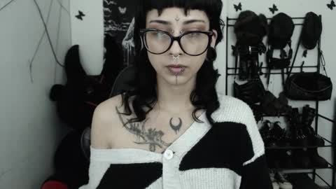 Snapshot of dakota_krall_ chatting on 02.27.26 dakota online show from 02.27.26