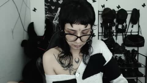 Snapshot of dakota_krall_ chatting on 02.28.26 dakota online show from 02.28.26