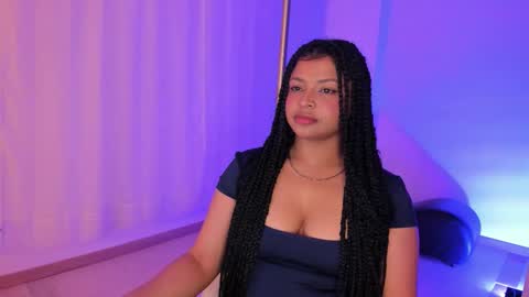 Snapshot of dakota_mars chatting on 09.12.25 dakota_mars online show from 09.12.25