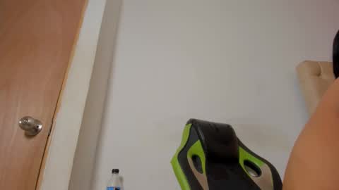 dakota_x18 online show from 11.13.25