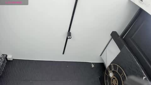 Snapshot of dalaymoore_ chatting on 11.16.25 Dalay online show from 11.16.25