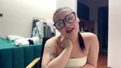 Snapshot of daledunaway chatting on 12.19.25 Daria online show from 12.19.25