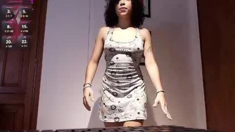 Snapshot of dalhila chatting on 04.02.26 D A L H I L A online show from 04.02.26