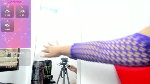  Ren  online show from 12.29.24