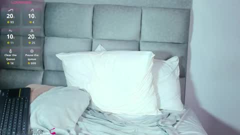 Dalia Hart online show from 04.26.26